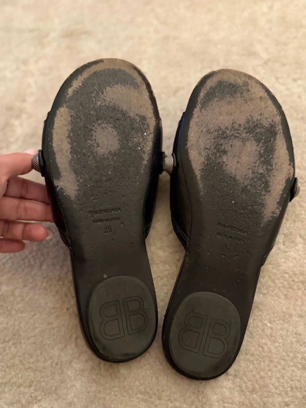 Balenciaga Cagole flat sandals - Picture 4 of 5